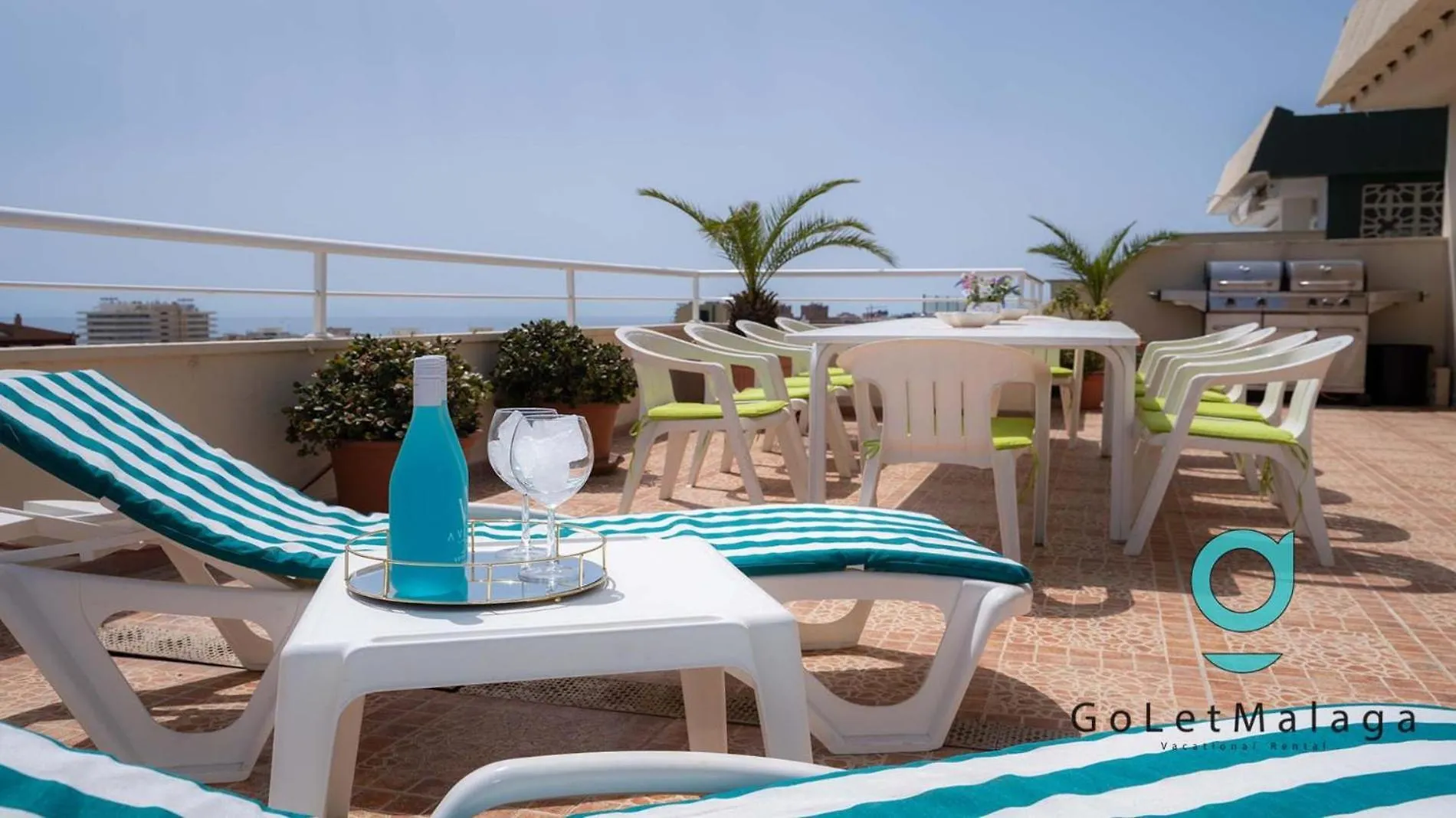 דירות פואנגירולה Sky Terrace Penthouse 0*,  ספרד